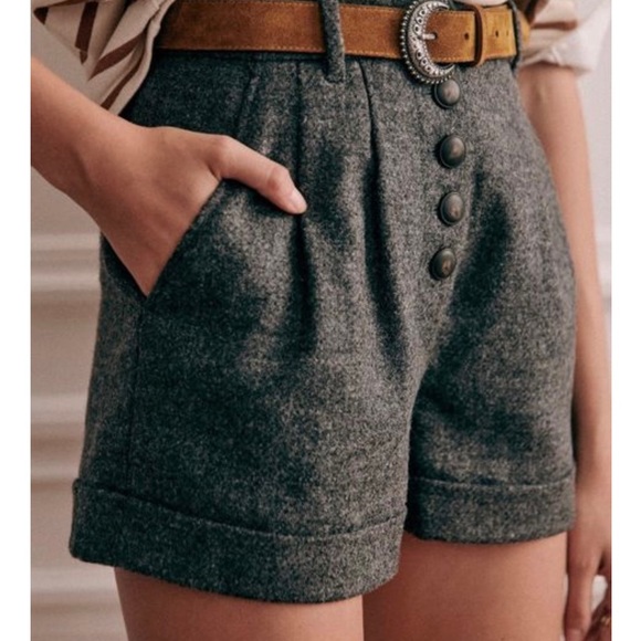 M. tsubomi shorts size 38 color gray excellent condition - Picture 1 of 11